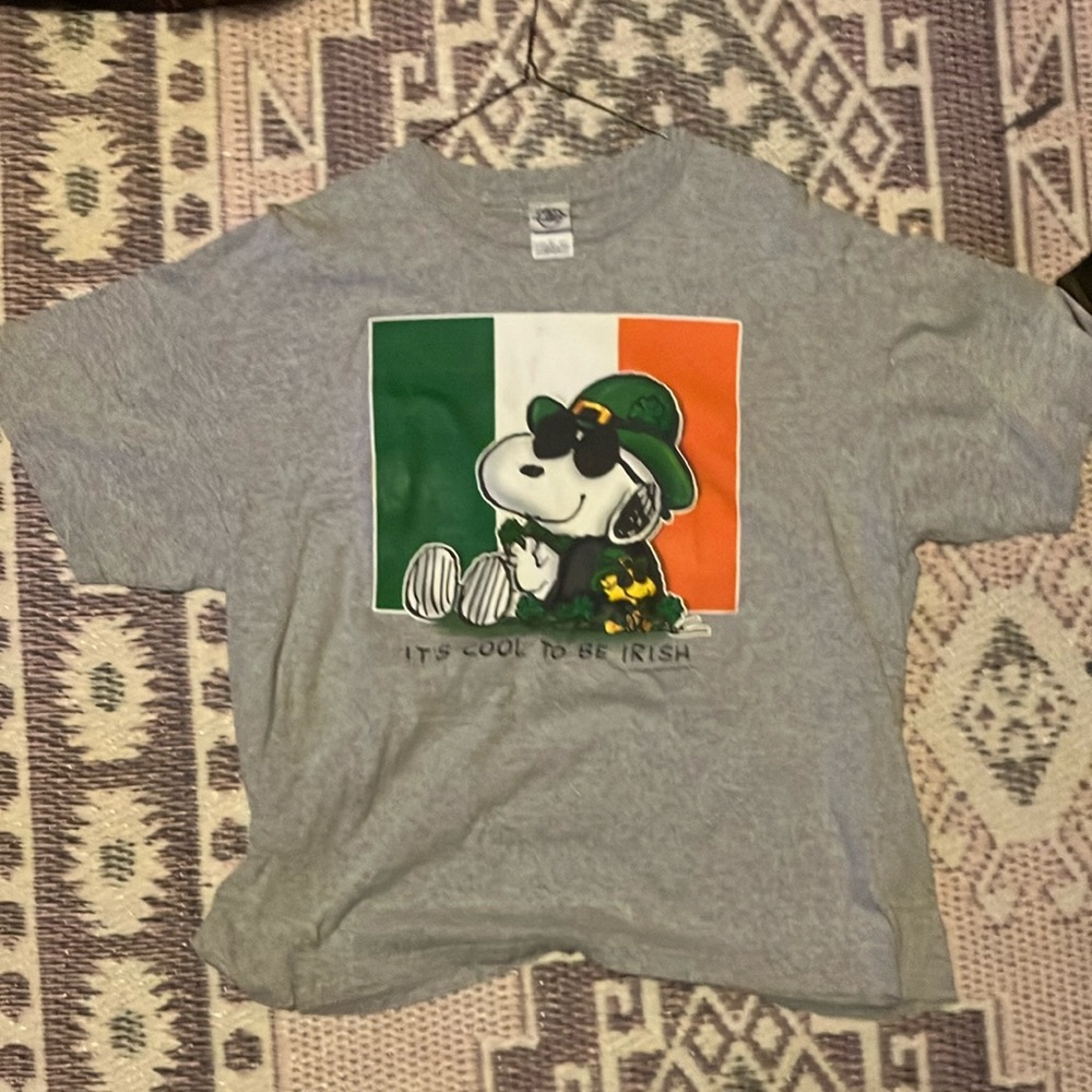 It’s cool to be Irish snoopy shirt (vintage)